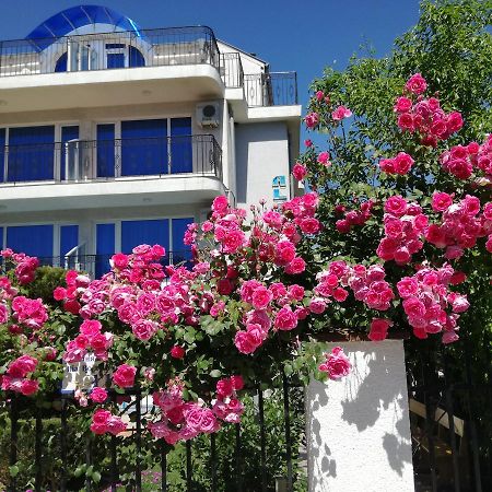 Albatros 2 Family Hotel Kiten  Exterior foto